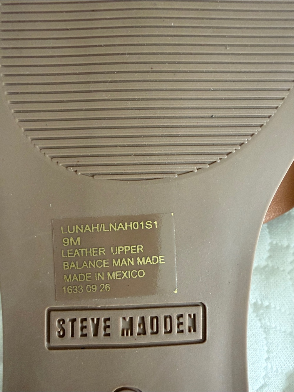 Steve Madden Brown Wide-Band Slide Mules - Picture 3 of 4